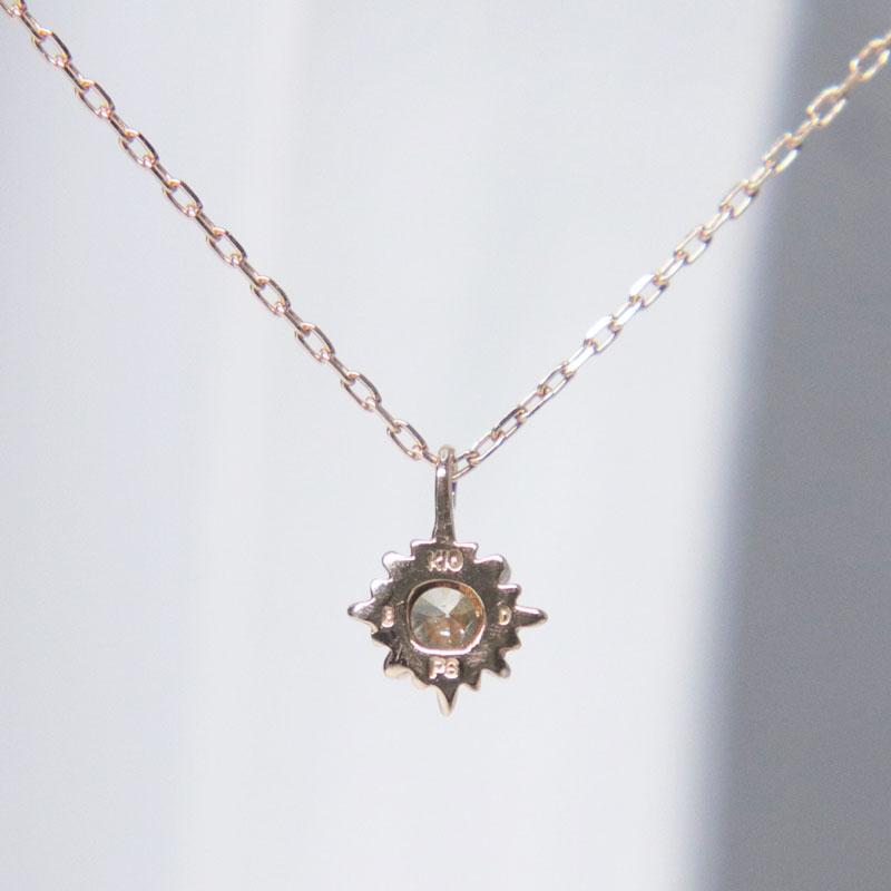 ESTELLE（エステール） K10 PG ダイヤモンド ネックレス 重量約0.6g 約 