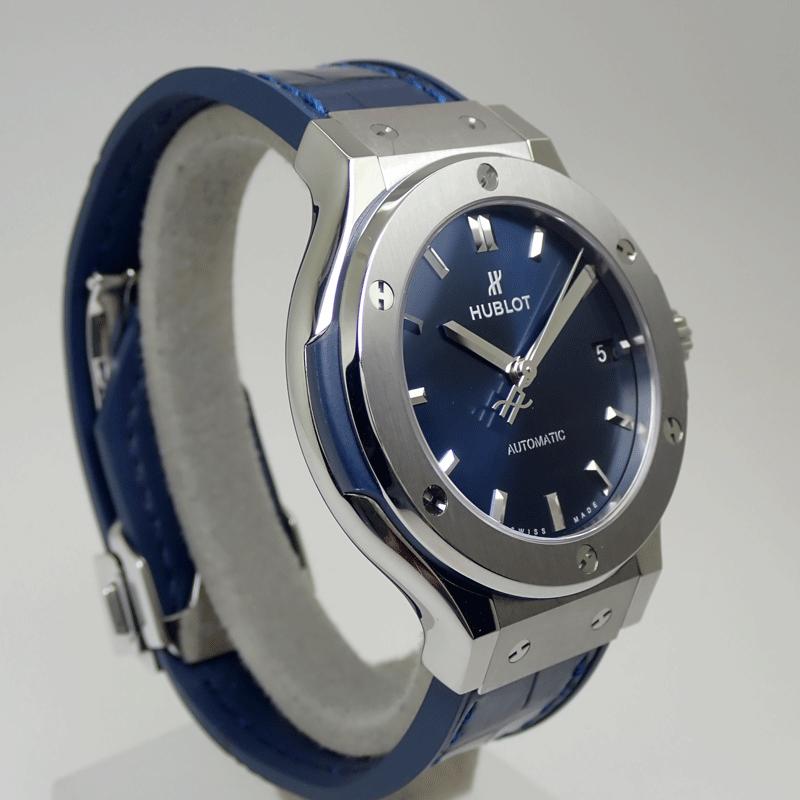 HUBLOT ウブロ クラシック・フュージョン ブルーチタニウム 565.NX