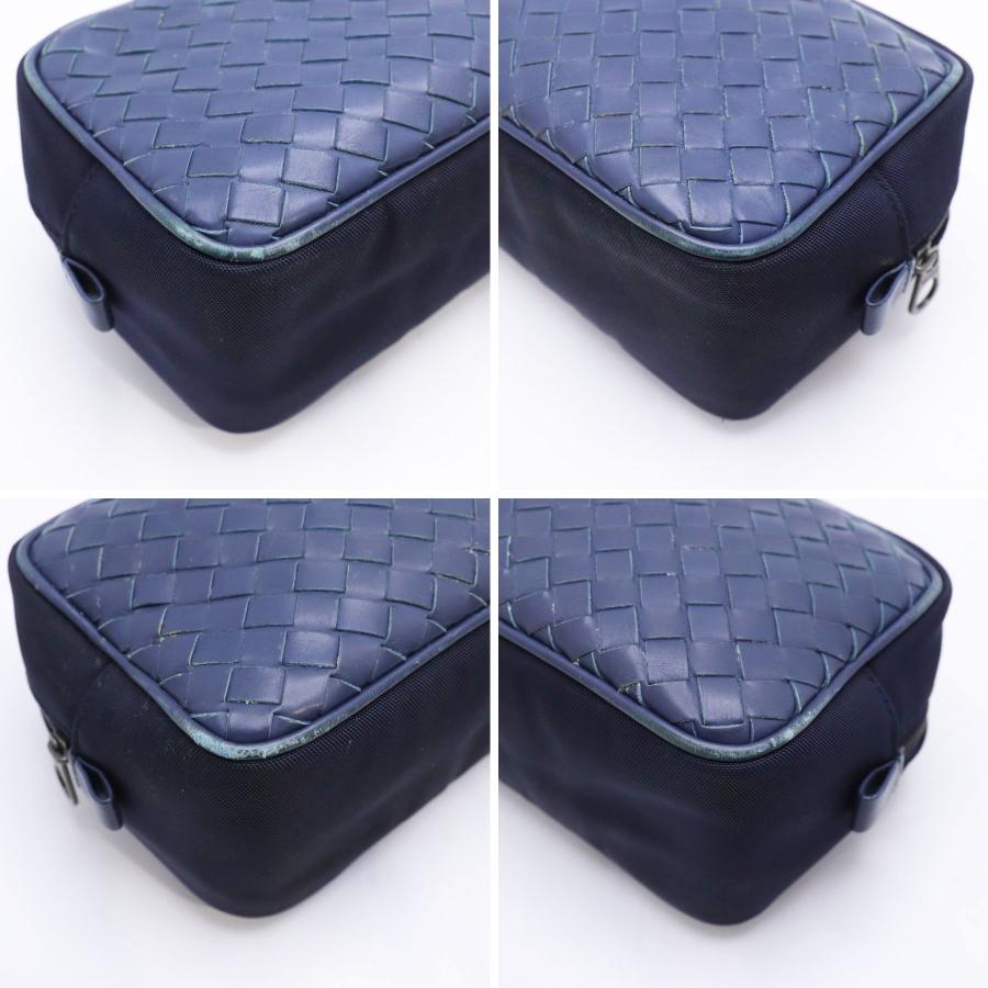 【極稀少】BOTTEGA VENETA クラッチバッグ ポーチ　イントレチャート BOTTEGA VENETA（ボッテガ・ヴェネタ） イントレチャート レザー