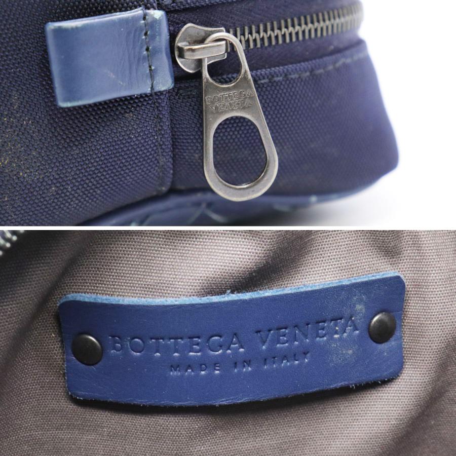 BOTTEGA VENETA（ボッテガ・ヴェネタ） イントレチャート レザー
