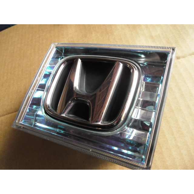 ホンダ ザッツ JD1 フロント エンブレム (BL3859） : マルキョウ商会