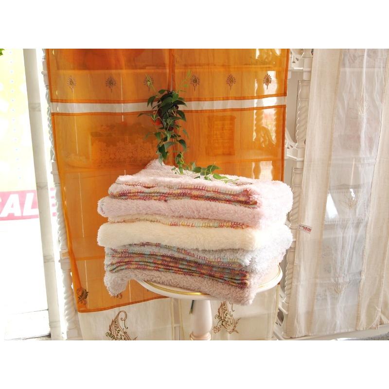 触り感がとても良いsheepskin服を譲ります。。