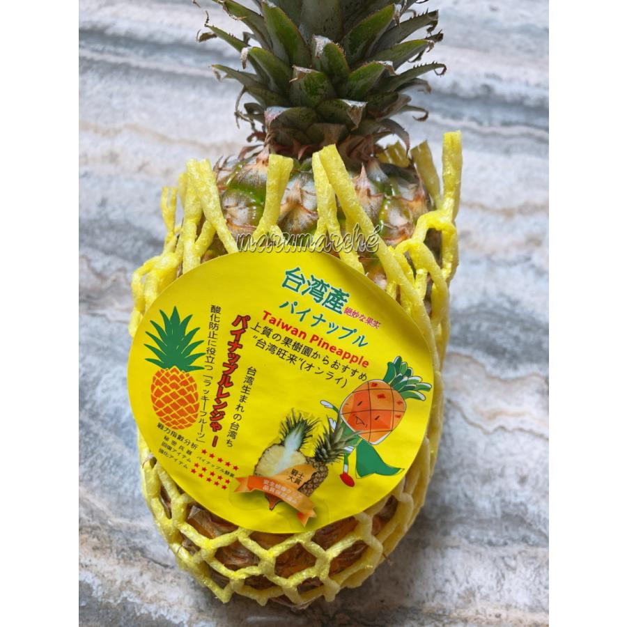 台湾パイン5-6玉入（1ケース）パイナップル　パインケーキ　シャーベット　大玉　芯まで食べれる　シェアできる　フルーツ　ギフト　ホワイトデー　旬の果物 |  | 02
