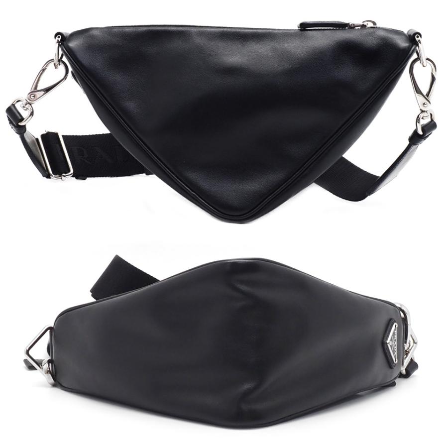 PRADA（プラダ） トライアングルロゴ ショルダーバッグ ポーチ付
