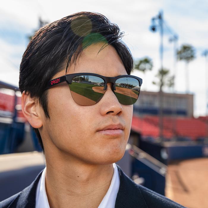 【在庫あり・即納！】OAKLEY オークリー FROGSKINS LITE Shohei Ohtani Collection フロッグスキン ライト PRIZM Black OO9374-3863 大谷翔平モデル 日本正規品｜maruni-golf｜02