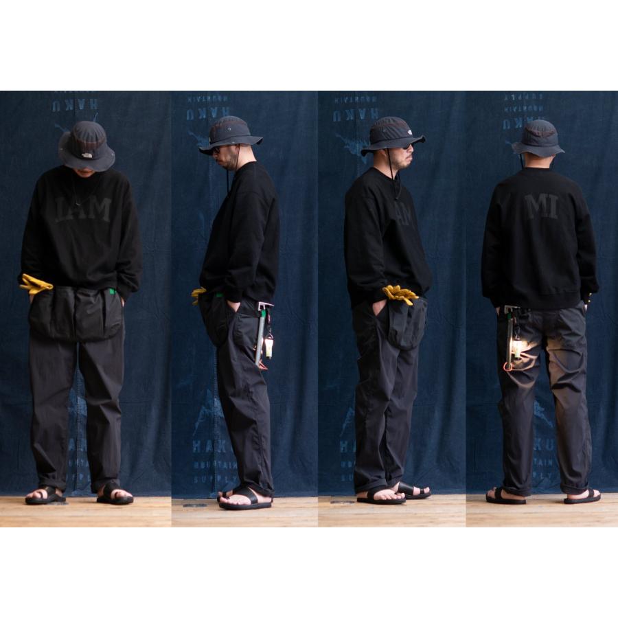 H.A.K.U MOUNTAIN SUPPLY×NANGA】 / HANDS FREE CARPENTER HK