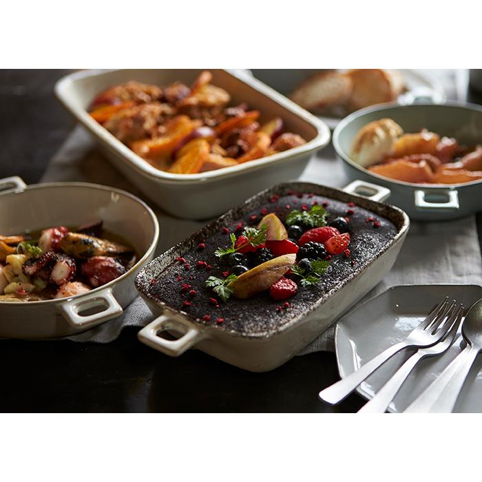 HINATA グラタン皿 19cm スクエア おしゃれ 食器 かわいい くすみ