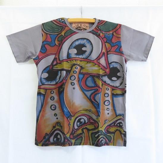 【新品未使用】GUCCI 新作 きのこ マッシュルーム Tシャツ トップス 新品未使用】GUCCI 新作 きのこ マッシュルーム Tシャツ