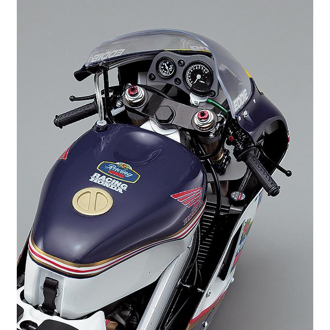 ハセガワ 1/12 ホンダ NSR500 “1989 WGP500 チャンピオン” プラモデル