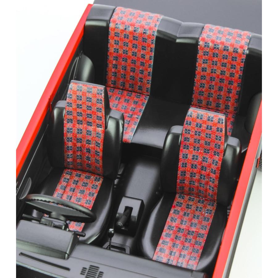 KP61スターレット1/24完成品 スターレット KP61」の最上位グレード「SE」をハセガワが1/24