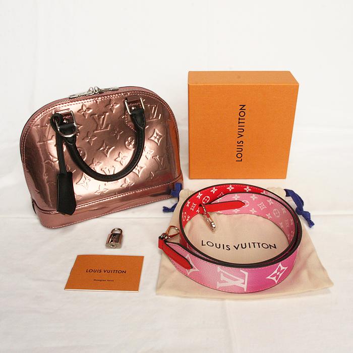 LOUIS VUITTON 美品 <別売ストラップセット>ルイ・ヴィトン LOUIS VUITTON 美品 <別売ストラップセット>ルイ・ヴィトン