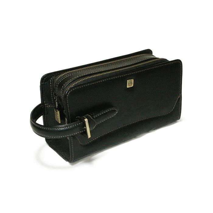 Aquascutum アクアスキュータム セカンドバッグ レザー ブラック 
