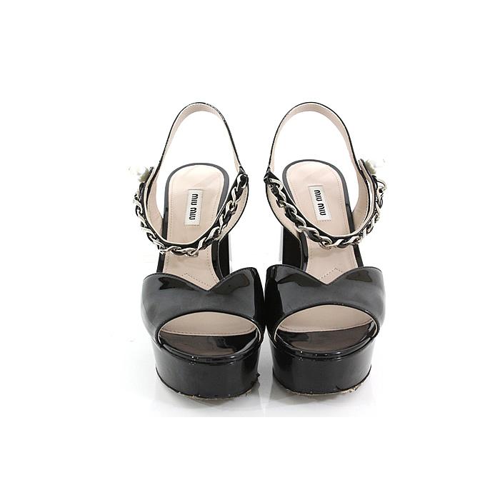 miu <約24.5cm>ミュウミュウ miumiu パテントレザー miu <約24.5cm>ミュウミュウ miumiu パテントレザー