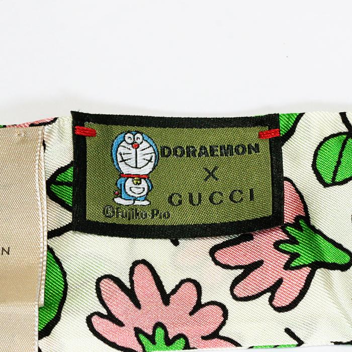 GUCCI グッチ×ドラえもん コラボレーション スカーフ 656611 GUCCI グッチ×ドラえもん コラボレーション スカーフ 656611