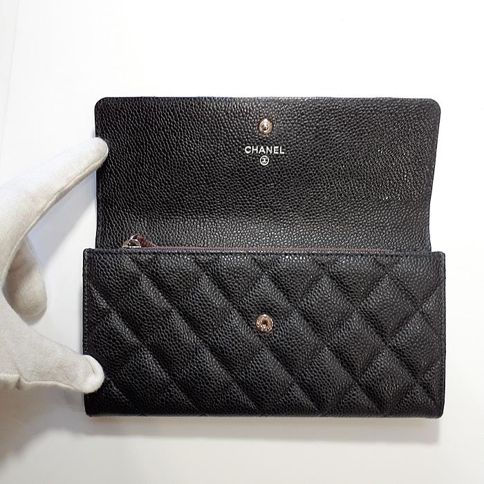 CHANEL シャネル マトラッセ フラップウォレット キャビアスキン