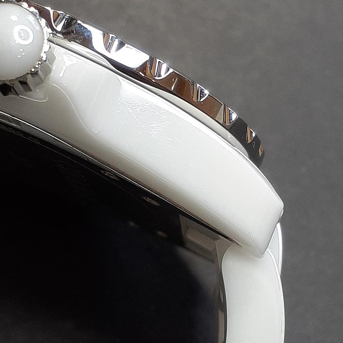 CHANEL シャネル J12 38MM H0970 ホワイトセラミック 自動巻き CHANEL シャネル J12 38MM H0970 ホワイトセラミック 自動巻き