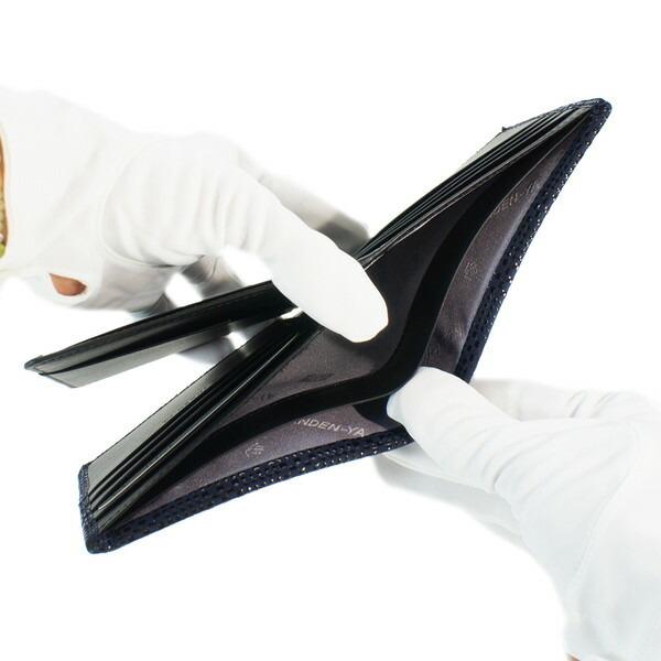 印傳屋（INDEN-YA） 印伝 甲州印伝 上原勇七 財布 二つ折り財布 2009