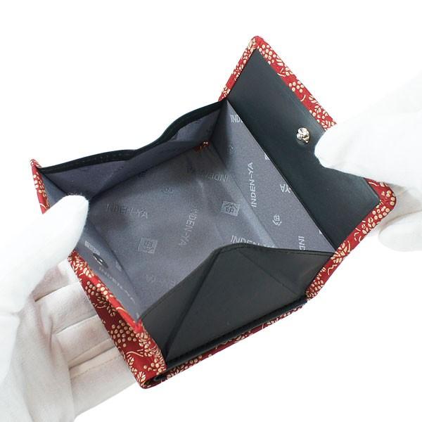 印伝 甲州印伝 印傳屋 上原勇七 財布 二つ折り財布 2215 菱菊 紫地×白漆 鹿革 本革 レザー 和柄 ブランド 冬物 冬ギフト クリスマス 贈り物 YM02 印傳屋（INDEN-YA） 印伝 甲州印伝 上原勇七 財布 二つ折り財布 印伝