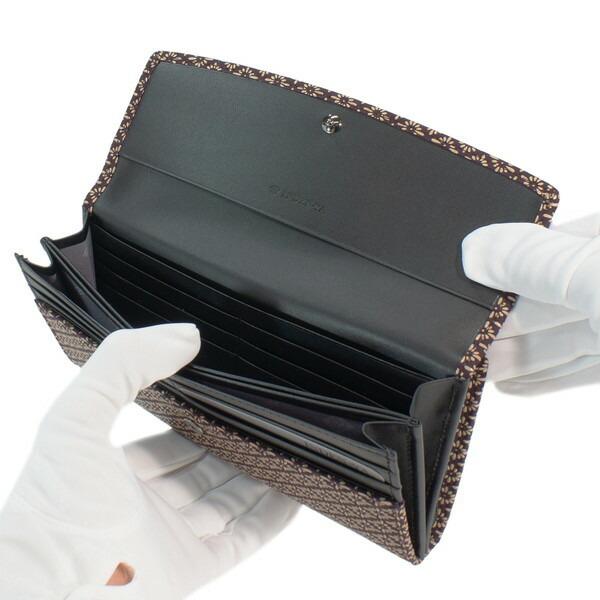 印伝 甲州印伝 印傳屋 上原勇七 財布 長財布 束入れ 2310 菱菊 紫地×白漆 鹿革 本革 レザー 和柄 ブランド 冬物 冬ギフト クリスマス 贈り物 YM02 印傳屋（INDEN-YA） 印伝 甲州印伝 上原勇七 財布 長財布 印伝財布 束