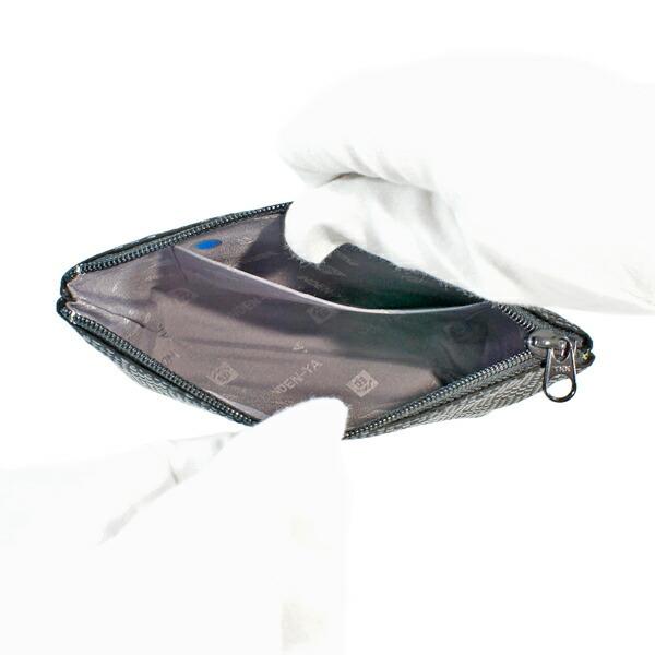 印傳屋（INDEN-YA） 印伝 甲州印伝 上原勇七 ポーチ 化粧ポーチ 4405