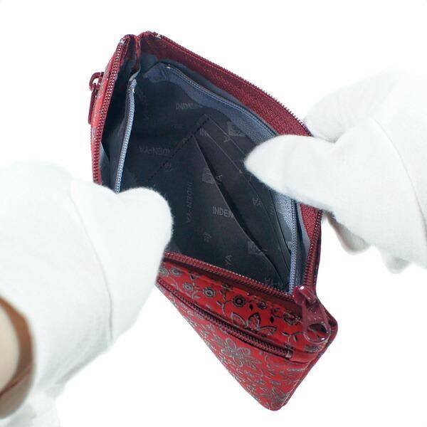 印傳屋（INDEN-YA） 印伝 甲州印伝 上原勇七 ポーチ 通帳入れ 薄型