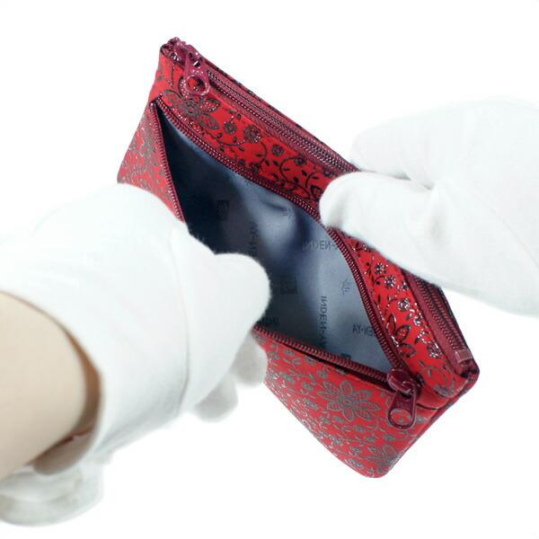 印傳屋（INDEN-YA） 印伝 甲州印伝 上原勇七 ポーチ 通帳入れ 薄型