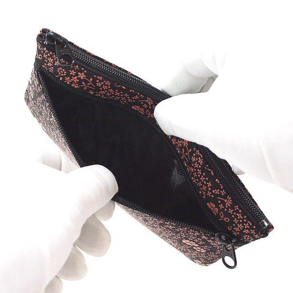 印傳屋（INDEN-YA） 印伝 甲州印伝 上原勇七 ポーチ 通帳入れ 薄型