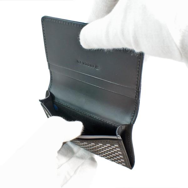 印伝 甲州印伝 印傳屋 上原勇七 名刺入れ 名刺ケース いにしえ 9906-01 黒地×黒漆 鹿革 本革 レザー 和柄 ブランド 冬物 冬ギフト クリスマス 贈り物 YM01 印傳屋（INDEN-YA） 印伝 甲州印伝 上原勇七 名刺入れ 名刺ケース