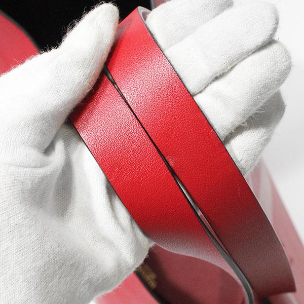 レッドヴァレンティノ デカリボン トートバッグ 黒 42cm 大容量 ポーチ付 レッドヴァレンティノ デカリボン トートバッグ 黒 42cm 大容量