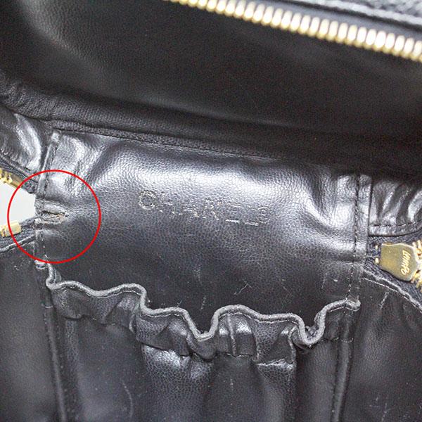 シャネル CHANEL 縦型 バニティ A01998 ココマーク キャビアスキン ハンドバッグ 化粧ボックス 黒 レディース 女性 プレゼント ブランドの画像