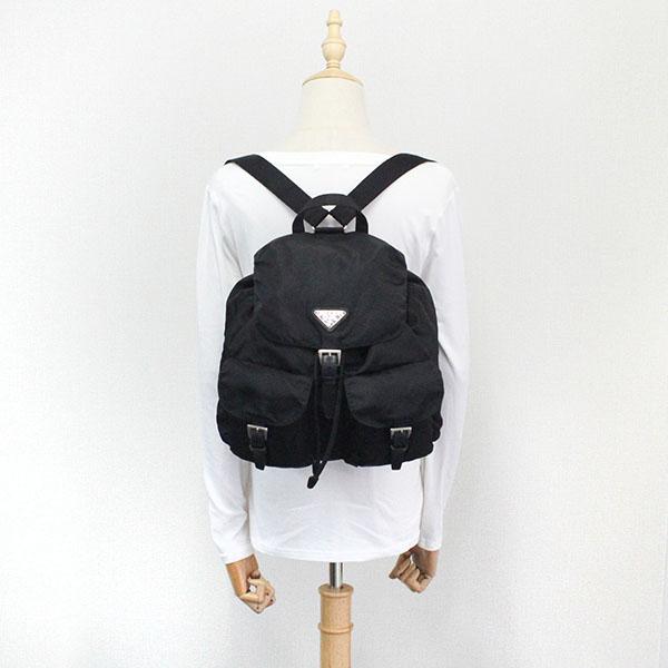 PRADA プラダ　リュック　トライアングルロゴ　正規品　ブラック　レディース プラダ(PRADA)プラダ トライアングルロゴ リュックサック バックパック