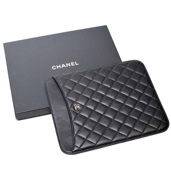 【新品】　シャネルiPadケース　マトラッセ　本革　ブラック マトラッセ シャネル CHANEL iPadケース ラムスキン 革 ブラック 黒