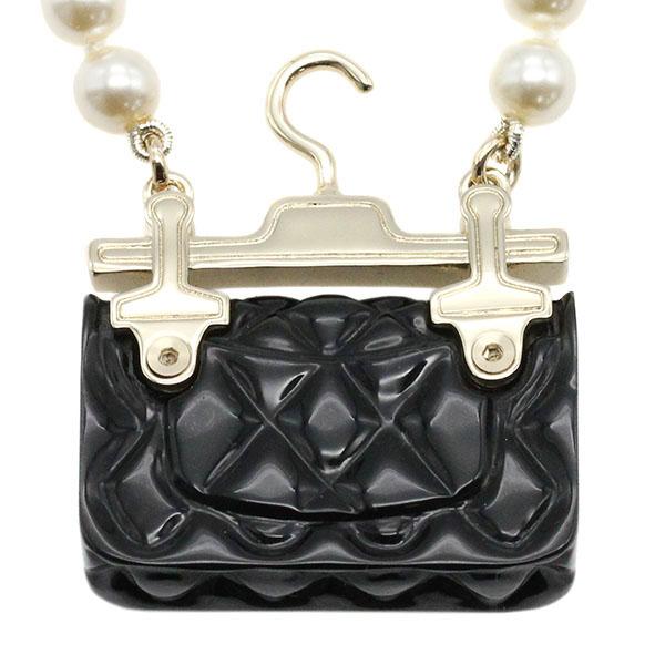 CHANEL バッグモチーフ パール ネックレス CHANEL（シャネル） バッグモチーフ フェイクパール ネックレス 41cm