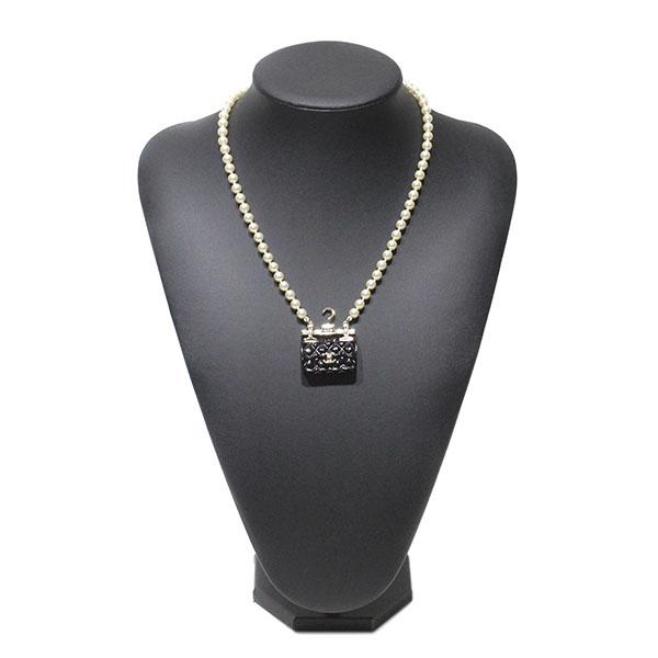 CHANEL バッグモチーフ パール ネックレス CHANEL（シャネル） バッグモチーフ フェイクパール ネックレス 41cm