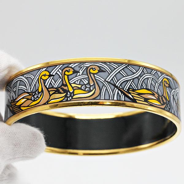 HERMES（エルメス） エマイユGM アヒルモチーフ バングル GP エナメル