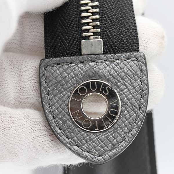 LOUIS VUITTON（ルイ・ヴィトン） タイガラマ ポッシェット 