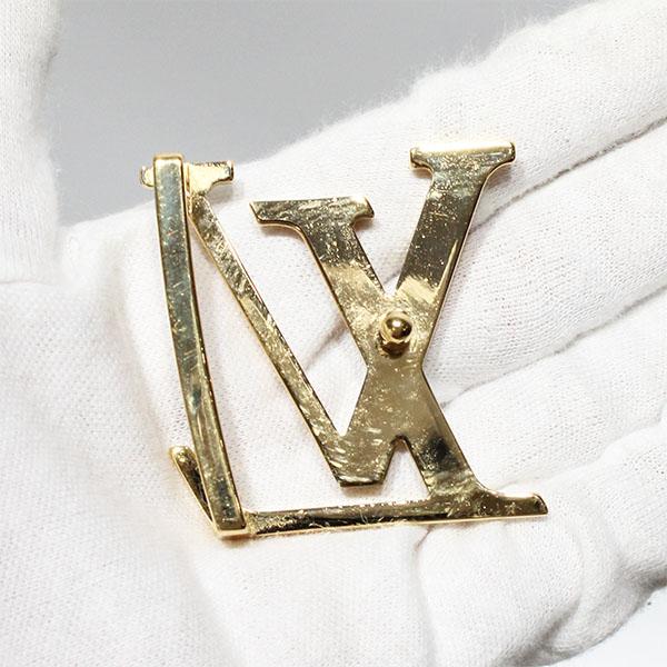 LOUIS VUITTON（ルイ・ヴィトン） ベルト LV イニシャル 40MM