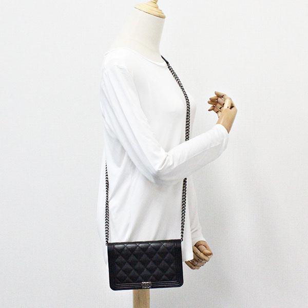 シャネル ショルダーバッグ AP1117 CHANEL（シャネル） ボーイシャネル チェーンウォレット AP1117