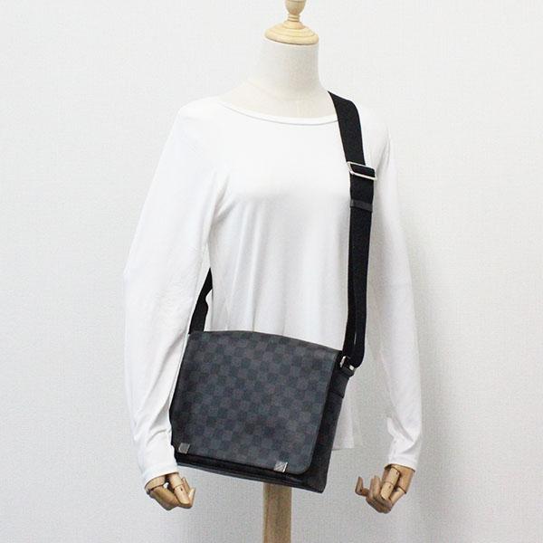 ディストリクト（LOUIS VUITTON） 美品 ルイ・ヴィトン LOUIS VUITTON 