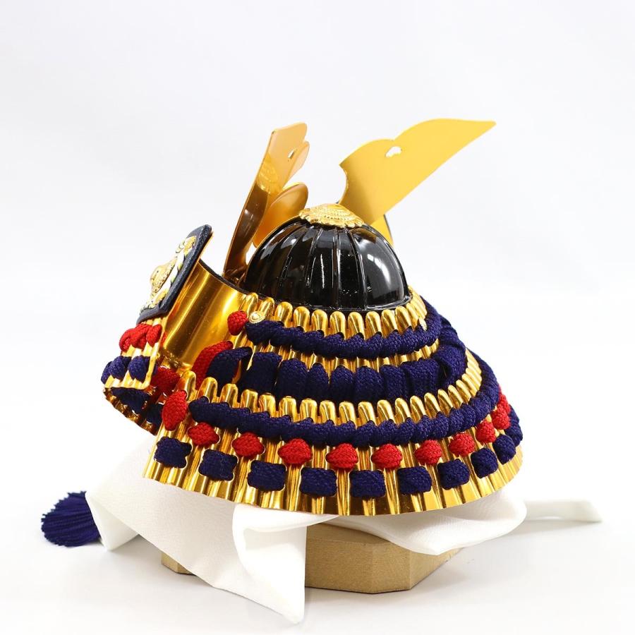 往復送料無料 五月人形 兜 吉徳 吉徳大光 兜飾り 豆 大鍬形 市松模様 木製 円形 三日月形飾り台 小 コンパクト おしゃれ Materialworldblog Com