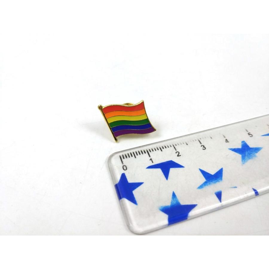 レインボー フラッグ 虹 ピンバッジ ピンズ LGBT 1.5cmX1.6cm プライド