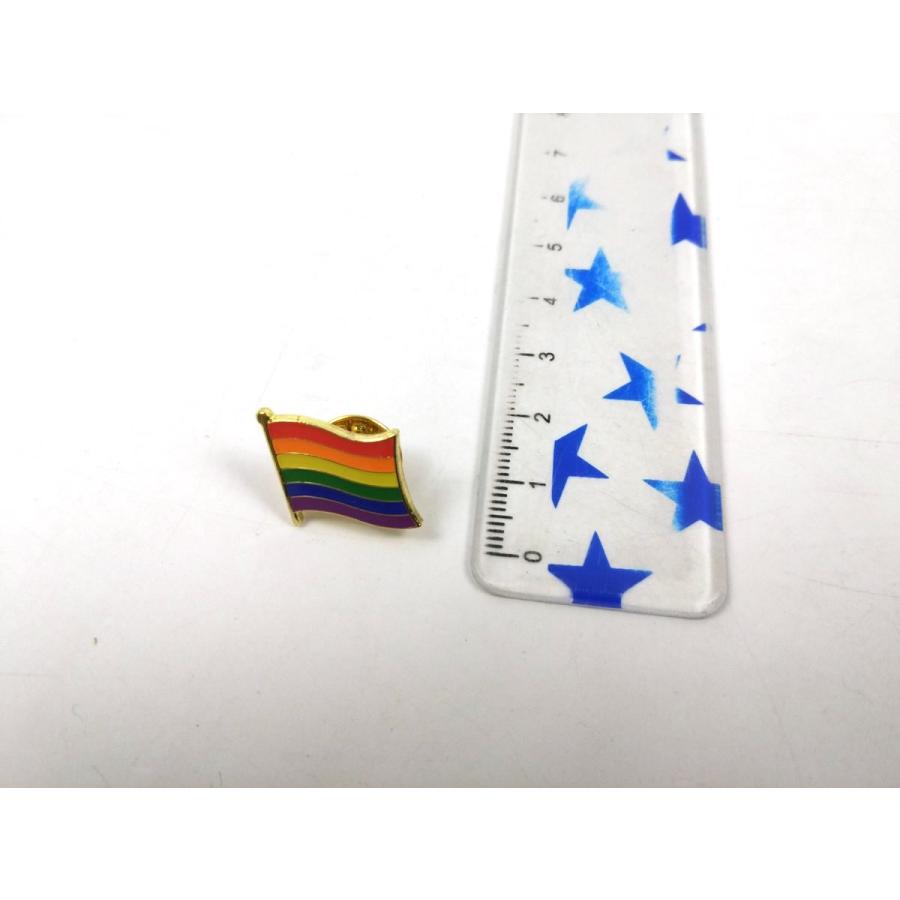 レインボー フラッグ 虹 ピンバッジ ピンズ LGBT 1.5cmX1.6cm プライド