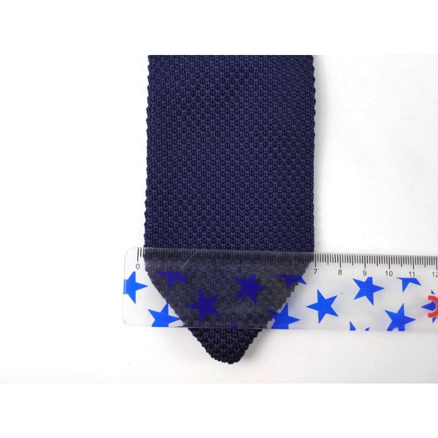 ニットタイ ナローネクタイ 剣先タイプ シンプル 幅7cm 無地 ネイビー