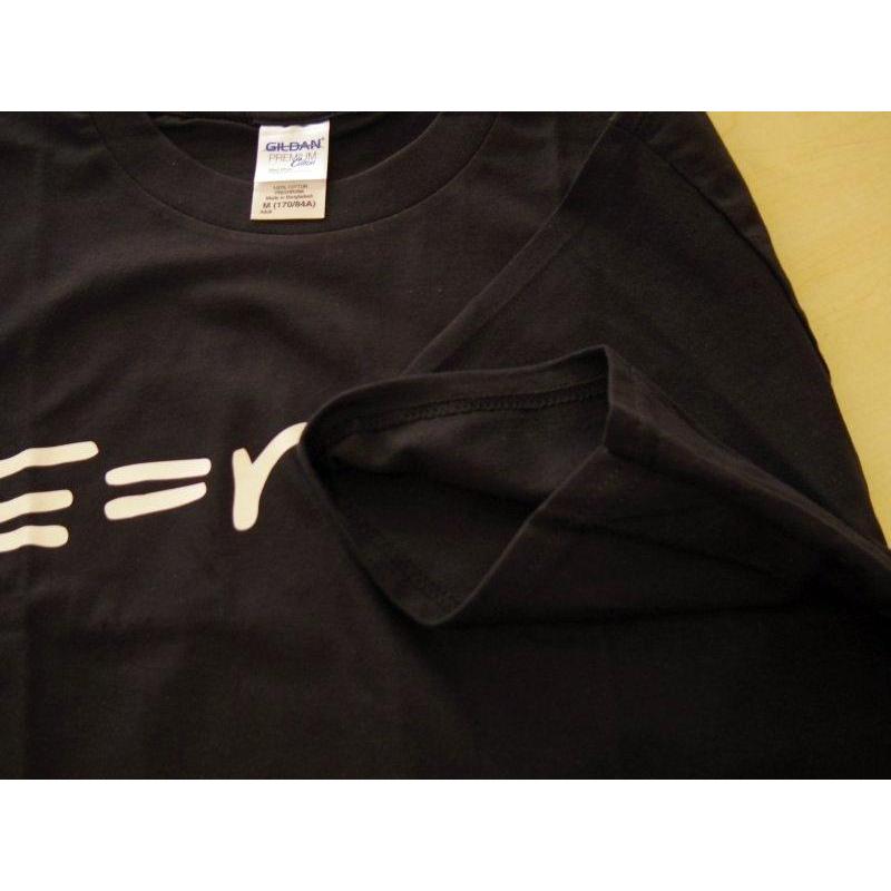 e=mc2 Tシャツ ブラック アインシュタイン 特殊相対性理論 M・Lサイズ