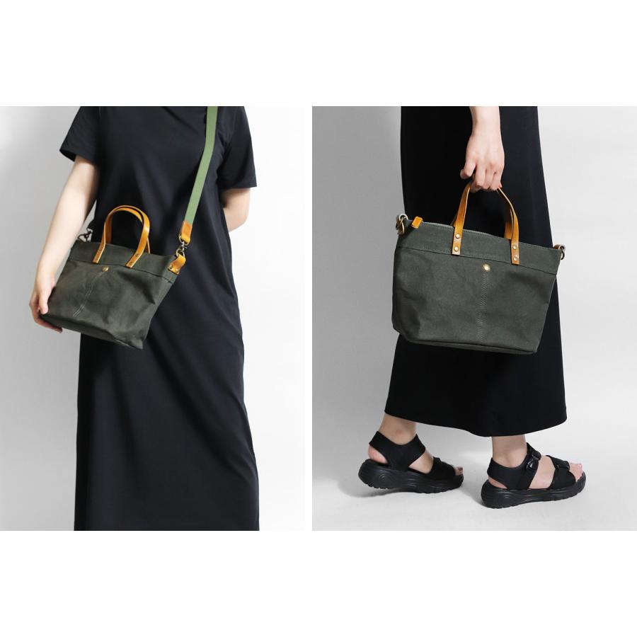 リリイ REALMIND LILY パルケ2 6号パラフィン加工帆布と牛ヌメ革の異