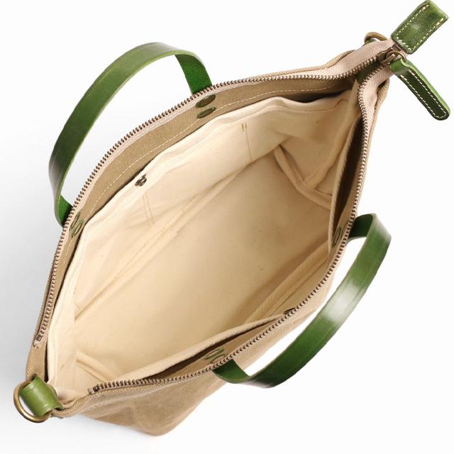 リリイ REALMIND LILY パルケ2 6号パラフィン加工帆布と牛ヌメ革の異