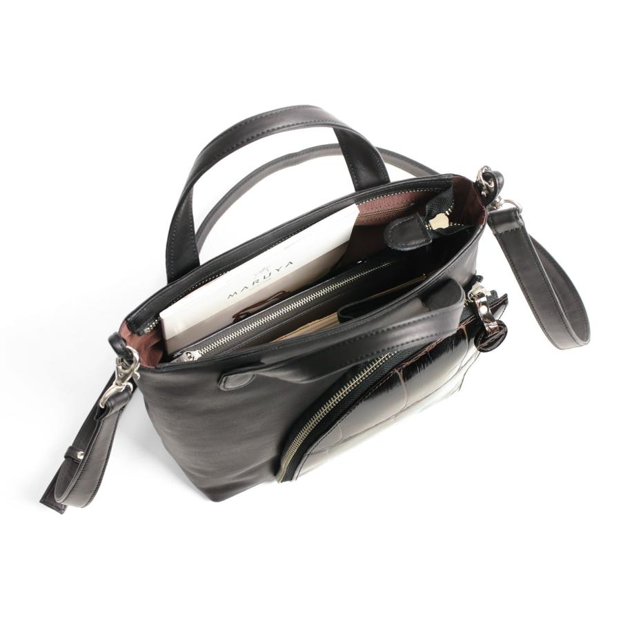 リリイ REALMIND LILY APORON アポロン クロコ型押しポイントの