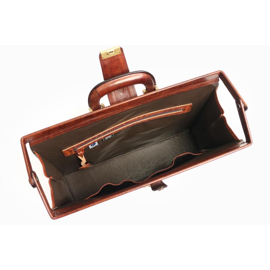 Lugard G-3 オンリーワンのシャドー仕上げ ヴィンテージ感漂う錠前ロック付きスリム ダレスバッグ  本革 革 レザー メンズ | COMPLEX GARDENS | 08