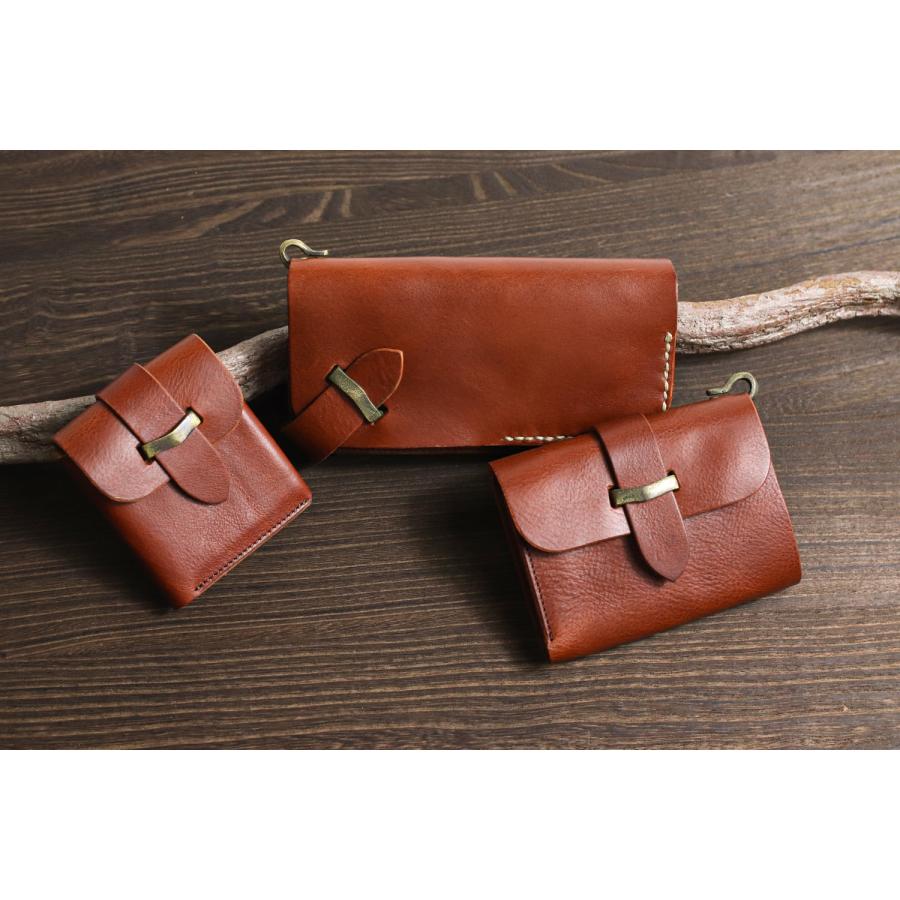 池之端銀革店 haru hc-536 イタリーレザー ギャルソン 牛革 二つ折り