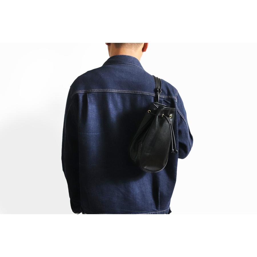 インセプション　ホースハイドレザーポーチ　黒　茶芯 INCEPTION インセプション HORSE HIDE LEATHER POUCH 茶芯 レザー